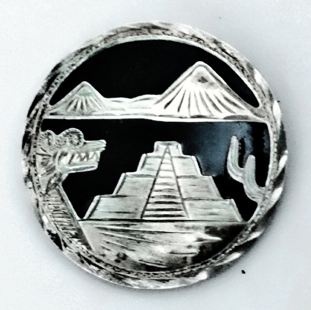 Vintage Onyx & Sterling Silver Oversized Taxco Aztec Pendant Brooch - Picture 2 of 7